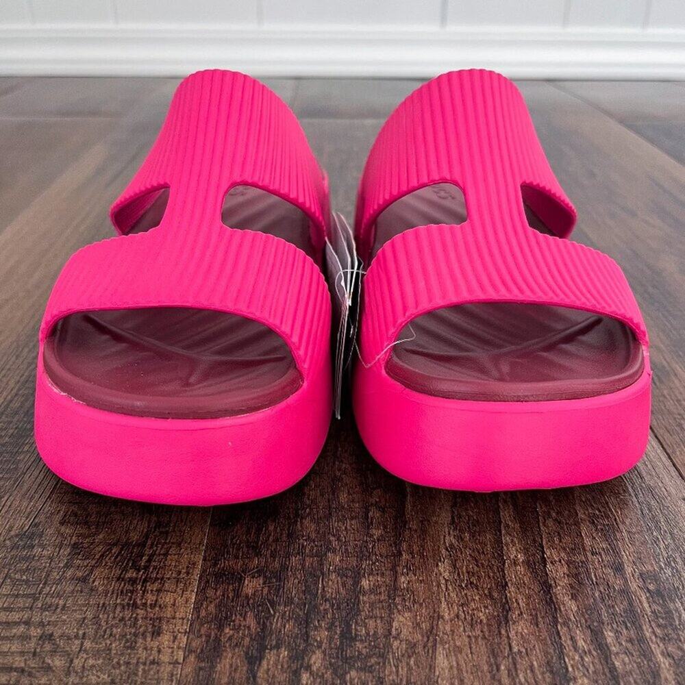 Crocs Getaway Groove Chunky Platform Sandal Strappy Size 7 Dragon Fruit Pink - Picture 4 of 14